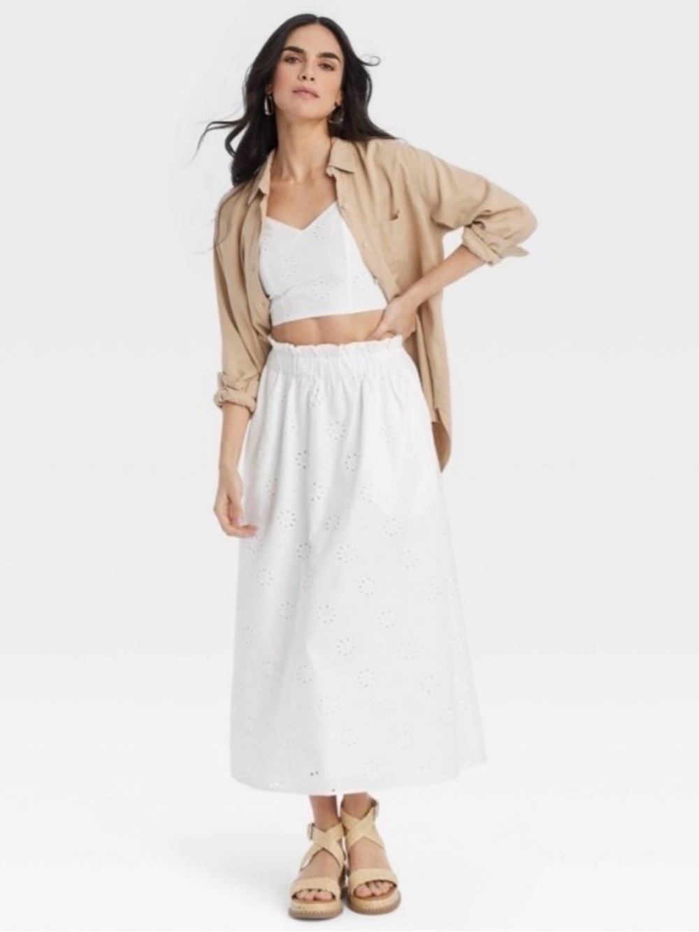 EUC Universal Thread white eyelet skirt with pockets!